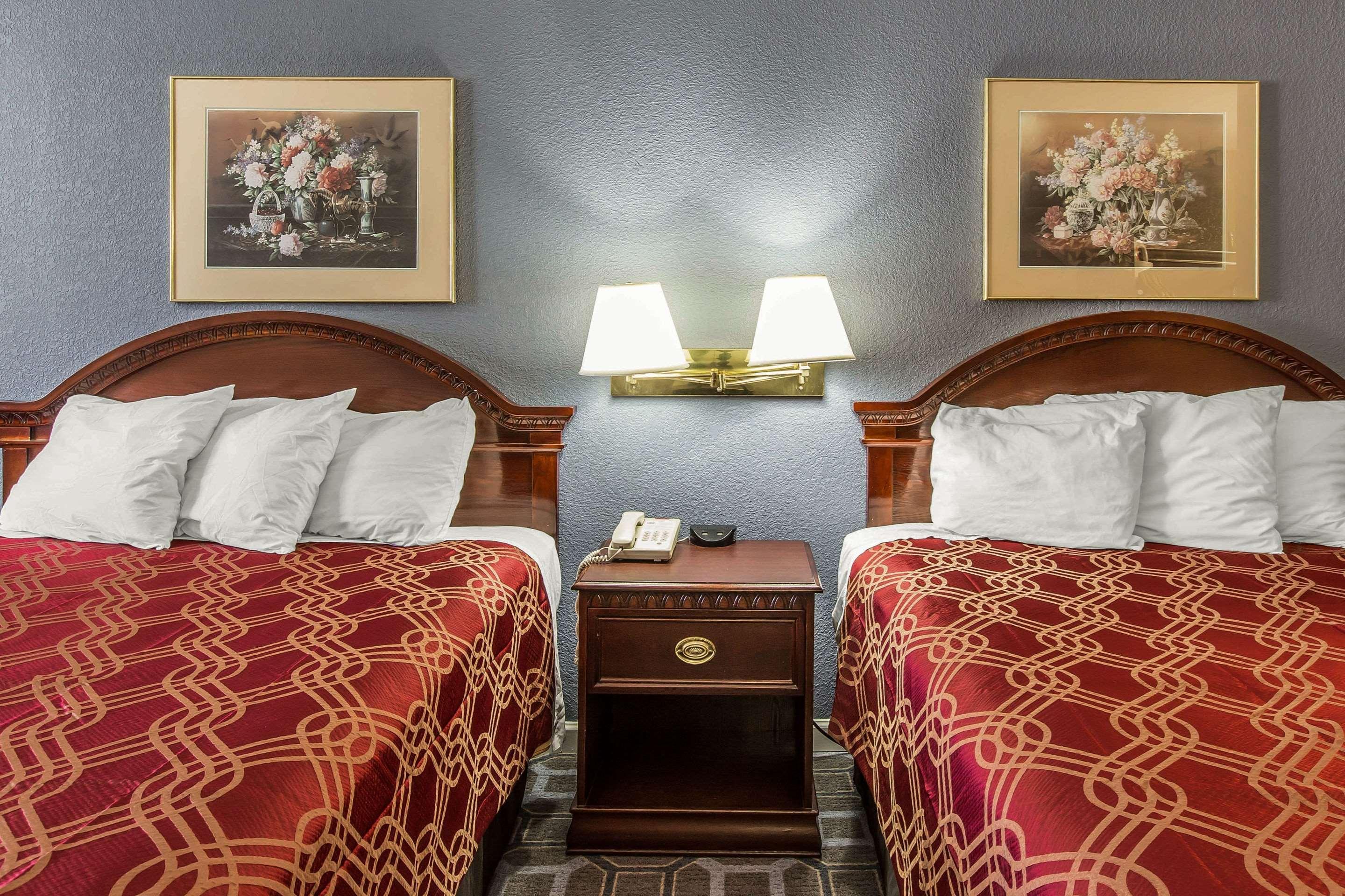 Econo Lodge Thomaston Kültér fotó